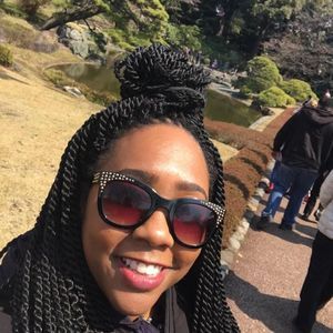 Meet your Posher, Ashley